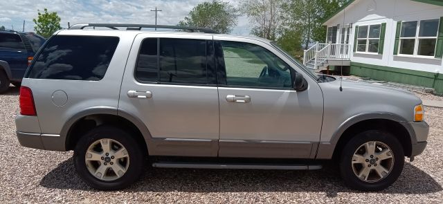 2003 EXPLORER XLT 4X4 (13).jpg